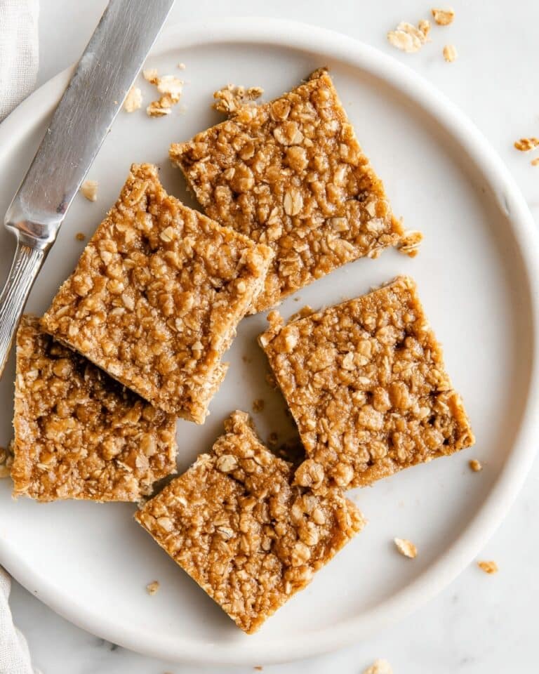 Healthy Oatmeal Breakfast Bars Recipe