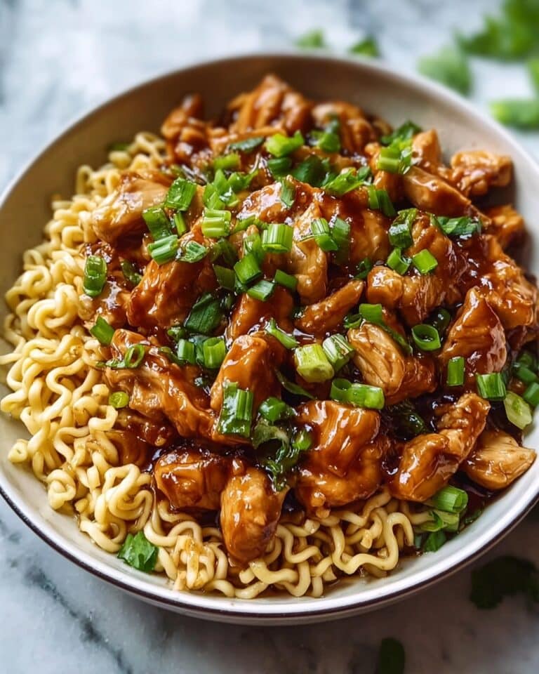 Sticky Garlic Chicken Noodles Recipe