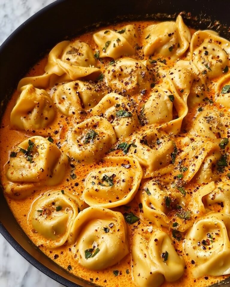 One-Pot Spicy Garlic Butter Chicken Tortellini Recipe